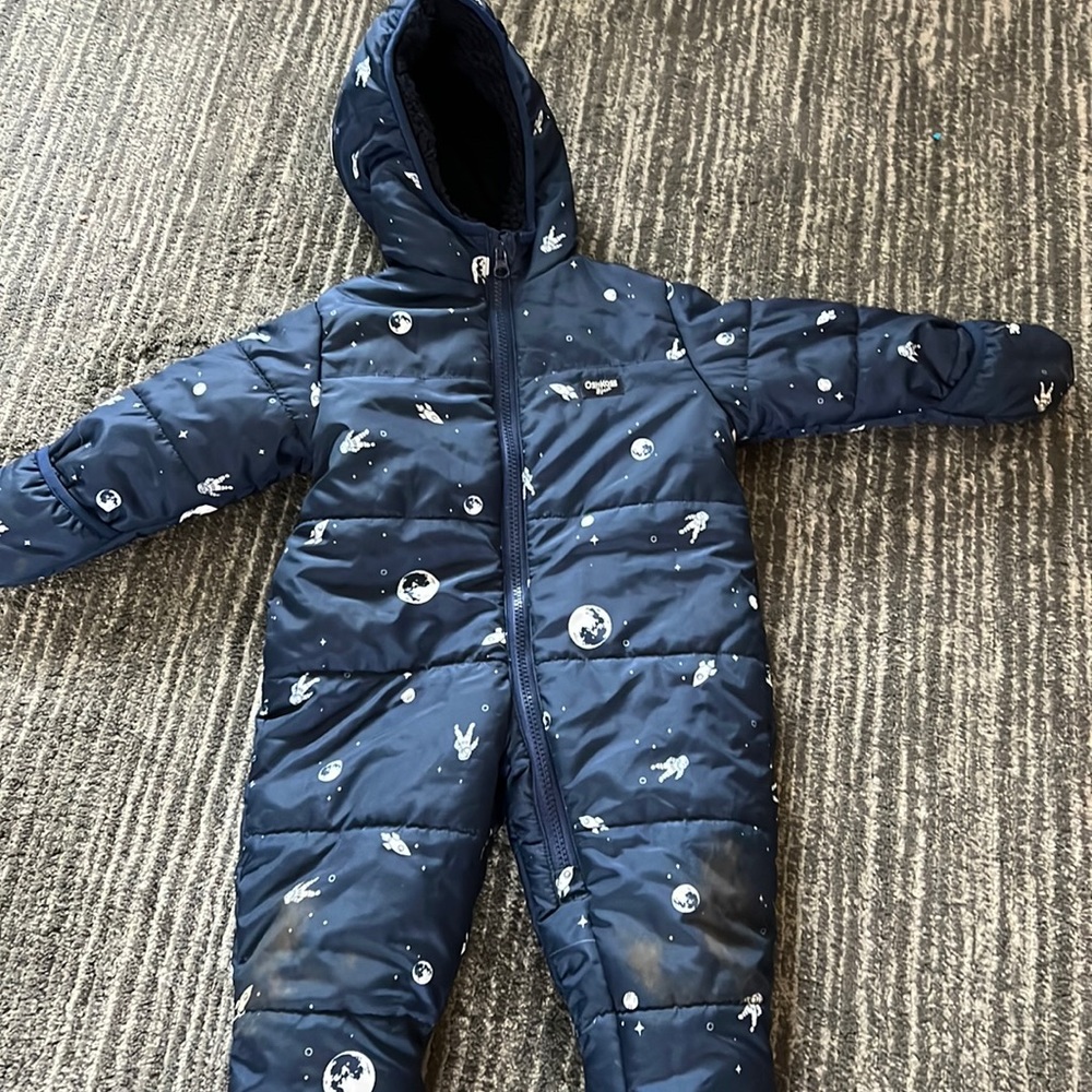 OsH KOSH B,gosh snow suit 🥒🫐🍓